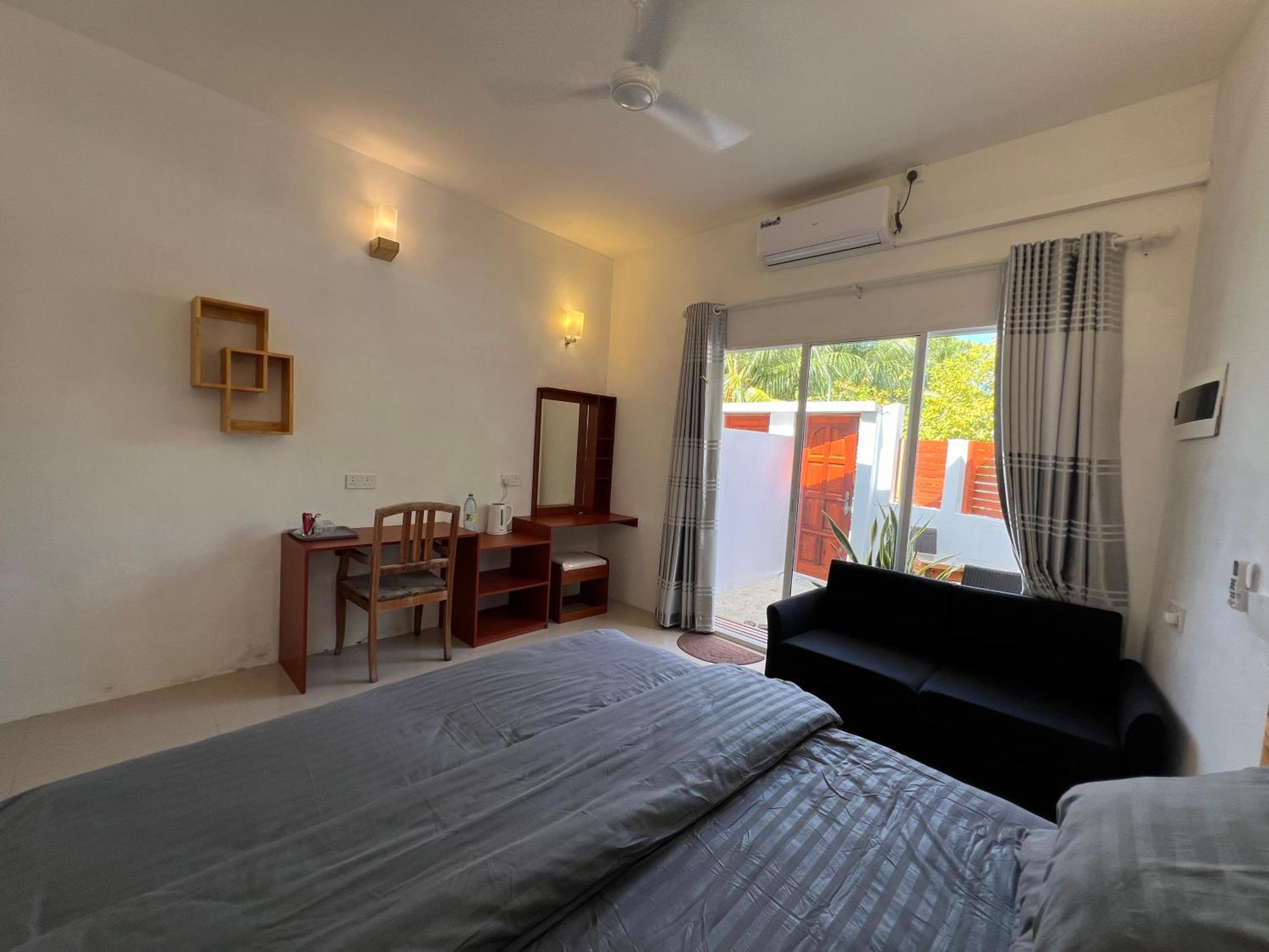 The Wave Dhigurah Hotel Dhigurah  Exterior photo